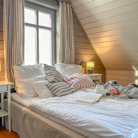 Prázdninový dům Traumhaff Lotsen Romantik Mit Kamin, Privates Nordicspa Und Boot *