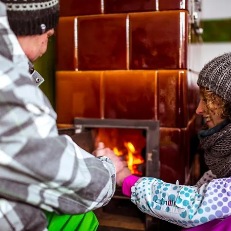 Prázdninový dům Traumhaff Lotsen Romantik Mit Kamin, Privates Nordicspa Und Boot Luckow (Mecklenburg-Vorpommern)