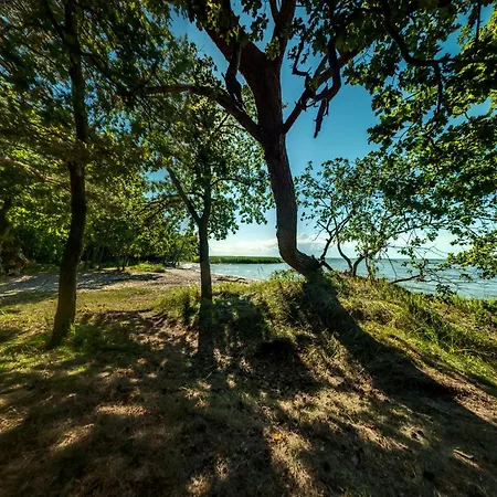 Prázdninový dům Traumhaff Lotsen Romantik Mit Kamin, Privates Nordicspa Und Boot