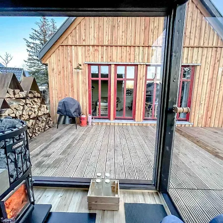 Prázdninový dům Traumhaff Lotsen Romantik Mit Kamin, Privates Nordicspa Und Boot *
